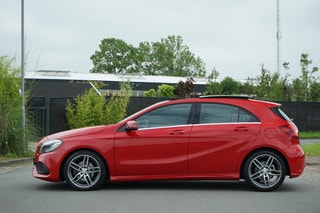 Thumbnail Mobil 10