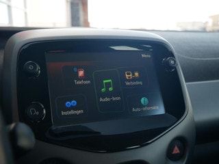 Thumbnail Mobil 10