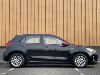 Thumbnail Mobil 4