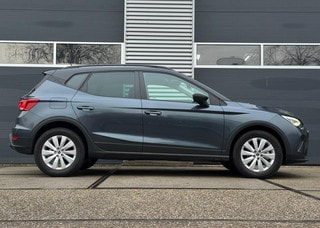 Thumbnail Mobil 8