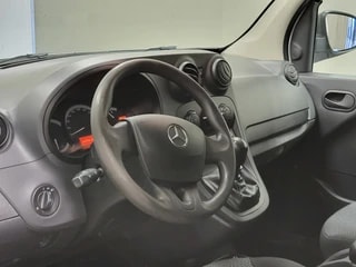 Thumbnail Mobil 4