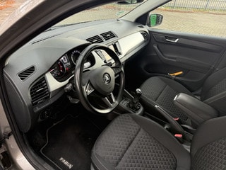 Thumbnail Mobil 9