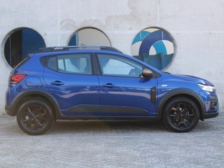 Thumbnail Mobil 7