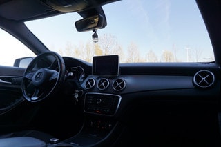 Thumbnail Mobil 8