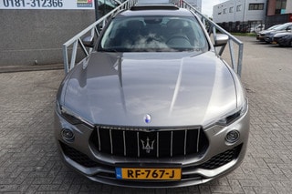Thumbnail Mobil 8