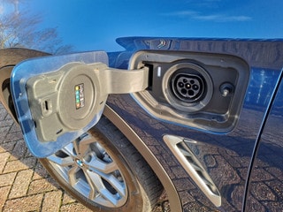 Thumbnail Mobil 10