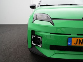 Thumbnail Mobil 8