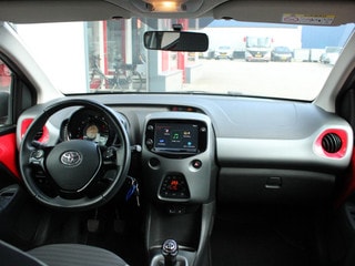 Thumbnail Mobil 7
