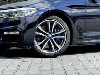 Thumbnail Mobil 10