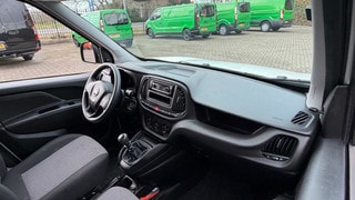 Thumbnail Mobil 7