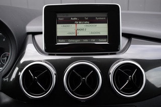 Thumbnail Mobil 9