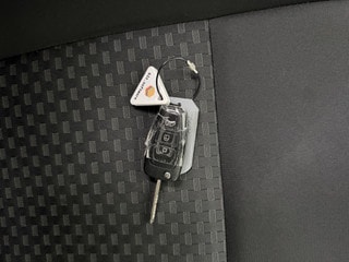Thumbnail Mobil 5