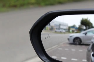 Thumbnail Mobil 3