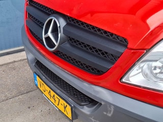 Thumbnail Mobil 10