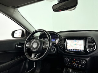 Thumbnail Mobil 3
