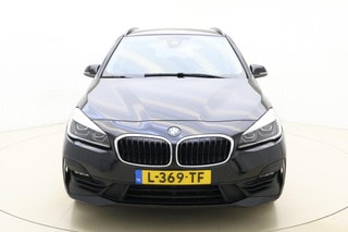 Thumbnail Mobil 6