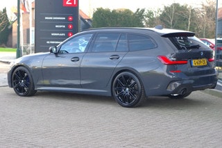 Thumbnail Mobil 10