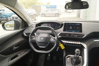Thumbnail Mobil 9