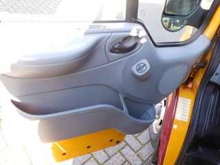 Thumbnail Mobil 9