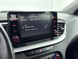 Thumbnail Mobil 8