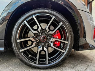 Thumbnail Mobil 6