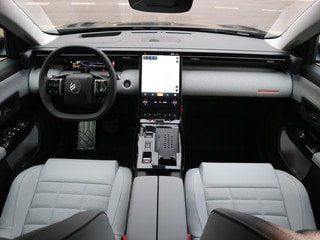 Thumbnail Mobil 8