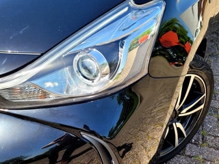 Thumbnail Mobil 4