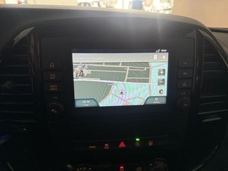 Thumbnail Mobil 6