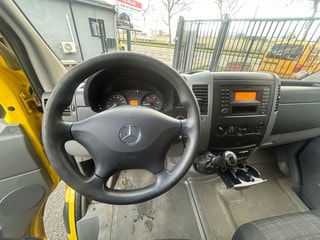 Thumbnail Mobil 4