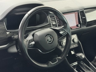 Thumbnail Mobil 4