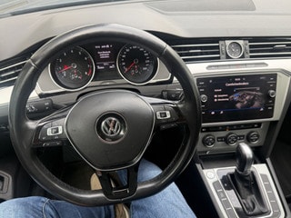 Thumbnail Mobil 8