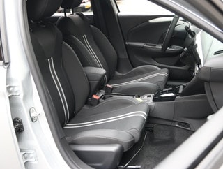 Thumbnail Mobil 9