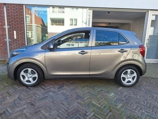 Thumbnail Mobil 10