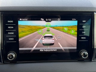 Thumbnail Mobil 7