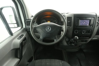 Thumbnail Mobil 2