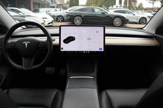 Thumbnail Mobil 3