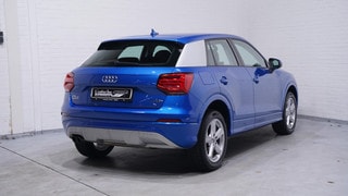 Thumbnail Mobil 4