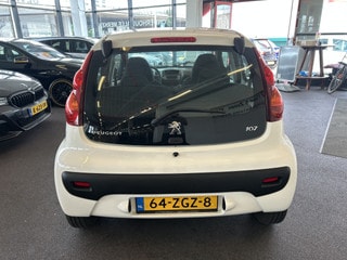 Thumbnail Mobil 7
