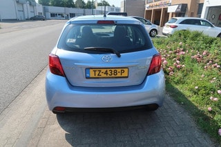 Thumbnail Mobil 3