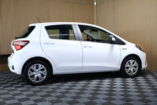 Thumbnail Mobil 6