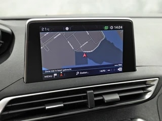Thumbnail Mobil 8