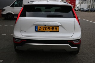 Thumbnail Mobil 9