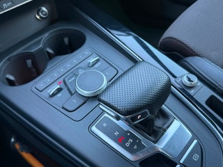 Thumbnail Mobil 9