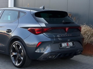 Thumbnail Mobil 10