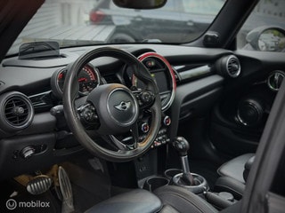 Thumbnail Mobil 4