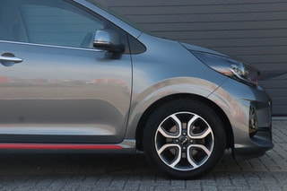 Thumbnail Mobil 4