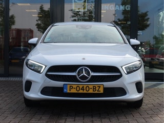 Thumbnail Mobil 6
