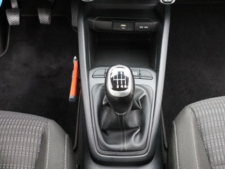 Thumbnail Mobil 10