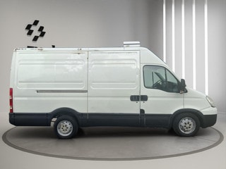 Thumbnail Mobil 7