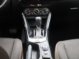 Thumbnail Mobil 10
